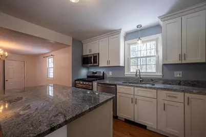 31 Tami Lane, Epping, NH 03042 - Photo 4