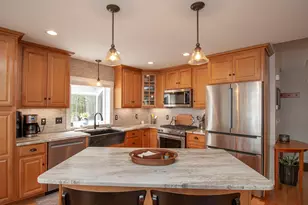 271 Pond View Dr, Hampstead, NH 03826 - Photo 16