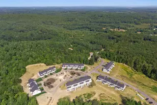 65 Driftwood Cir, Sandown, NH 03873 - Photo 36