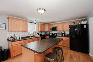 16 Molly Way, Epping, NH 03842 - Photo 6