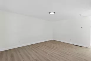 145 Westchester Dr, Milford, NH 03055 - Photo 8