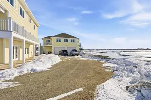 23 River St, Seabrook, NH 03874 - Photo 4