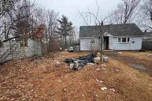 35 Highland Ave, Derry, NH 03038 - Photo 4