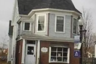 18 Wakefield St, Rochester, NH 03867 - Photo 1