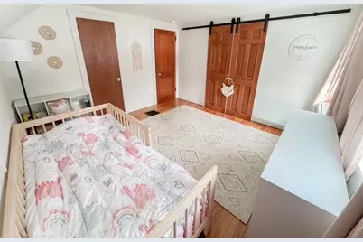 237 Pleasant Street, Claremont, NH 03743 - Photo 12