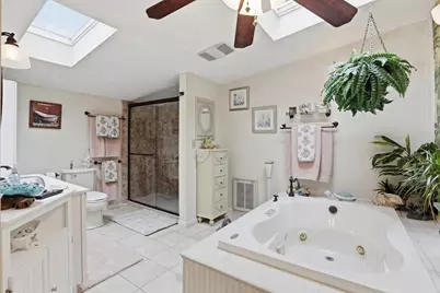 4 Rosemary Street, Salem, NH 03079 - Photo 8