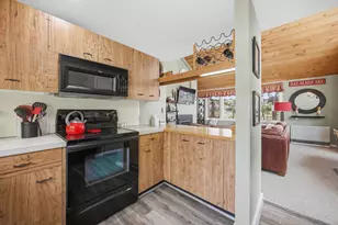 11 Haas Dr, Lincoln, NH 03251 - Photo 8