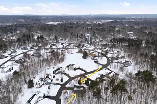 47 Drew Woods Dr, Derry, NH 03038 - Photo 52