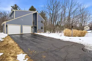 47 Drew Woods Dr, Derry, NH 03038 - Photo 44