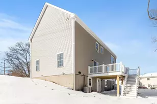 8 Meadowbrook Dr, Nashua, NH 03062 - Photo 36