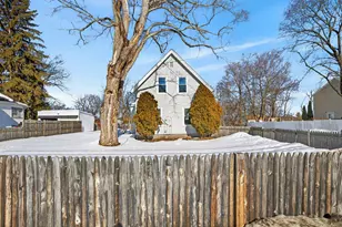 185 Mast Rd, Manchester, NH 03102 - Photo 2