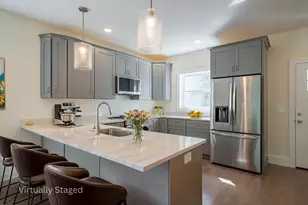 8 Wilderness Dr, Nashua, NH 03062 - Photo 2