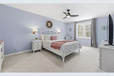 237 Woodview Way, Manchester, NH 03102 - Photo 20