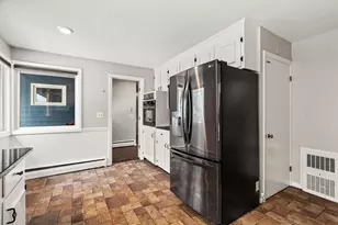 151 N Acres Rd, Manchester, NH 03104 - Photo 16