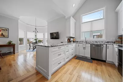 10 Houston Drive #10, Nashua, NH 03062 - Photo 2