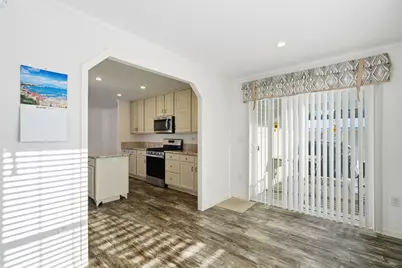 14 Hagop Road, Salem, NH 03079 - Photo 12