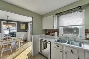 21 Barnard Ridge Rd, Meredith, NH 03253 - Photo 16
