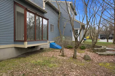 47 Drew Woods Drive, Derry, NH 03038 - Photo 4