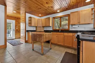 265 Smith Rd, Antrim, NH 03440 - Photo 12