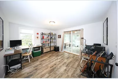 9 Lowell Avenue, Dover, NH 03820 - Photo 6