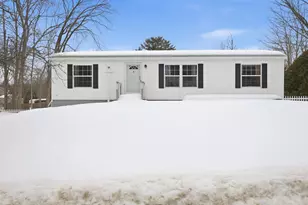 35 N River Rd, Epping, NH 03042 - Photo 2