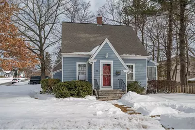 11 Pine Hill Avenue, Nashua, NH 03064 - Photo 2