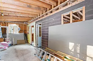 349 Hemlock Dr, Gilmanton, NH 03237 - Photo 16