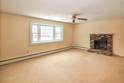 9 Clydesdale Road, Salem, NH 03079 - Photo 12