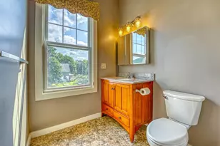 2 &amp 6 Perkins Pl, Haverhill, NH 03785 - Photo 6