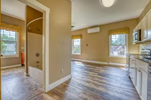 2 &amp 6 Perkins Pl, Haverhill, NH 03785 - Photo 22