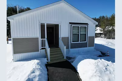 21 Shawn Avenue, Nashua, NH 03062 - Photo 2