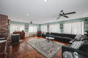 22 Abijah Bridge Rd, Weare, NH 03281 - Photo 16