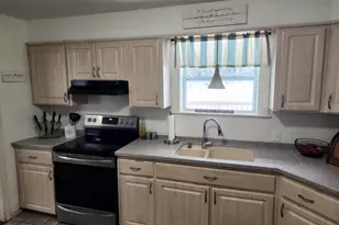 22 Abijah Bridge Rd, Weare, NH 03281 - Photo 18