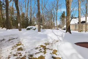 2 Oak Ct, Northwood, NH 03261 - Photo 10