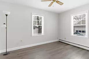 25 E Dunstable Rd, Nashua, NH 03060 - Photo 16