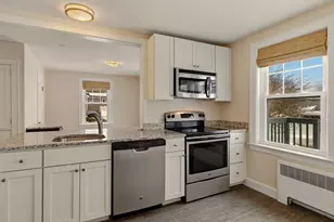 417 Lafayette Rd, Portsmouth, NH 03801 - Photo 4