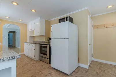 64 Maple Street, Somersworth, NH 03878 - Photo 12