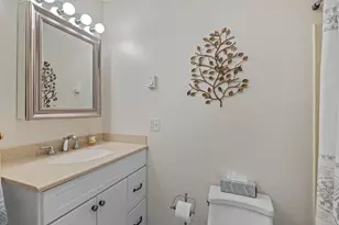 10 School St, Lincoln, NH 03251 - Photo 16