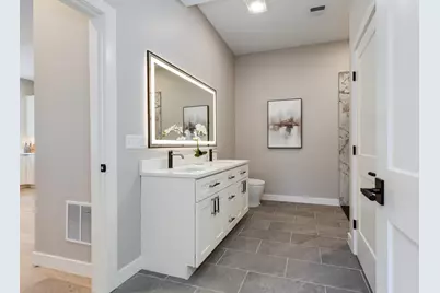 384 Main Street #101, Salem, NH 03079 - Photo 24