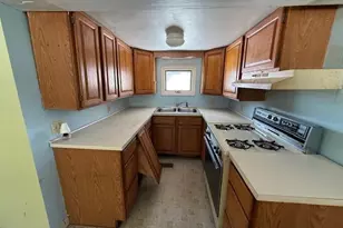 21 Academy St, Boscawen, NH 03303 - Photo 12