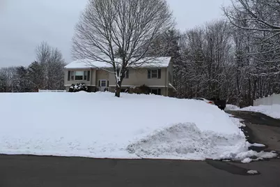 16 Towne Drive, Derry, NH 03038 - Photo 4