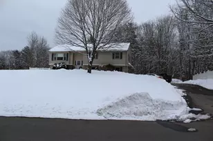 16 Towne Dr, Derry, NH 03038 - Photo 4