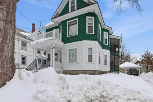 247 Walnut St, Manchester, NH 03104 - Photo 2