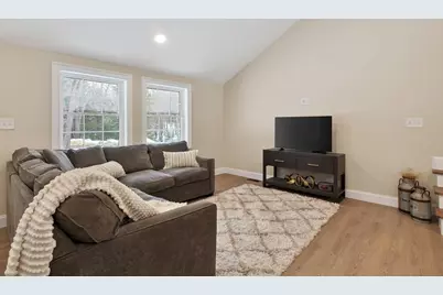 33 McCrillis Road, Nottingham, NH 03290 - Photo 12