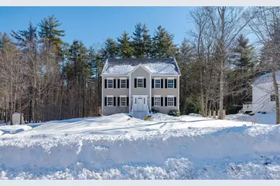 82 Ebony Drive, Rochester, NH 03867 - Photo 2