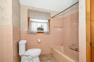 14 Spruce St, Hudson, NH 03051 - Photo 20