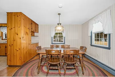 14 Spruce Street, Hudson, NH 03051 - Photo 6