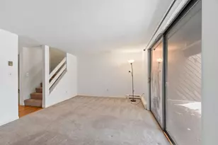 36 Silverton Dr, Nashua, NH 03062 - Photo 12