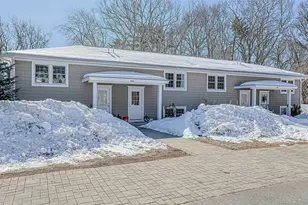 415 High St, Hampton, NH 03842 - Photo 1