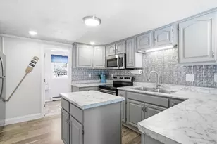 35 Lake Rd, Epsom, NH 03234 - Photo 16